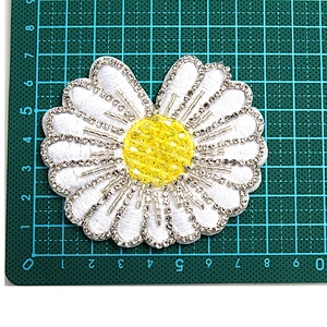 Christmas Cherry Flower Decorative Sew on Rhinestone Beaded Patches Wholesale patches for clothing