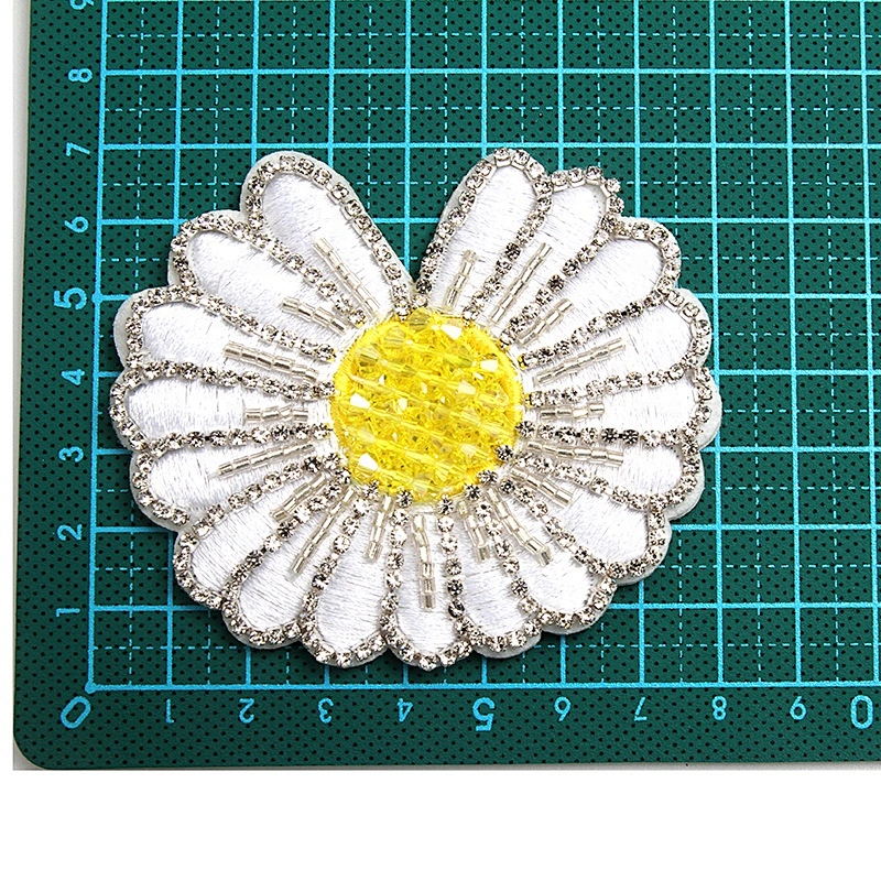 Christmas Cherry Flower Decorative Sew on Rhinestone Beaded Patches Wholesale patches for clothing