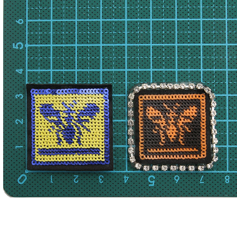 wholesale  designer badges patches cloth stickers Sew on for clothing accessories decoration 3D patch rhinestone sequin patch