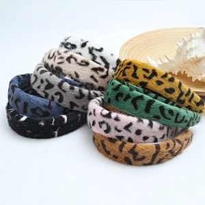 Wholesale sale of colorful  woman hair plush tie elastic creative fluffy fashion girls hair hoop Vintage Furry Headbands fur hea