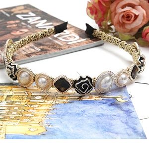Fashion headbands 2020   for girls designer headbands , pearl headband , rhinestone headbands