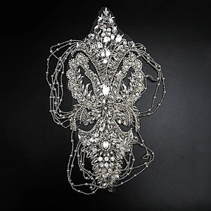 Christmas Cherry Flower Decorative Sew on Rhinestone Beaded Patches Wholesale patches for clothing