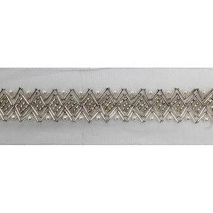 kavatar  wholesale new Handmade Bead lace Embroidered Tulle Trim wedding with Accessories Beads Rhinestones
