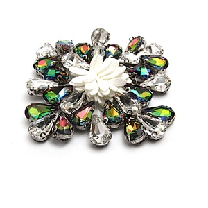 Christmas Cherry Flower Decorative Sew on Rhinestone Beaded Patches Wholesale patches for clothing