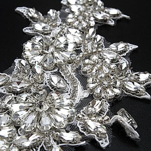 Christmas Cherry Flower Decorative Sew on Rhinestone Beaded Patches Wholesale patches for clothing