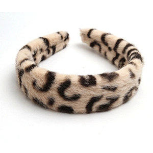 Wholesale sale of colorful  woman hair plush tie elastic creative fluffy fashion girls hair hoop Vintage Furry Headbands fur hea