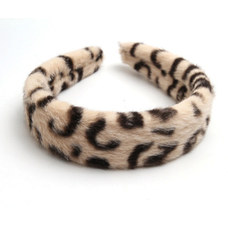 Wholesale sale of colorful  woman hair plush tie elastic creative fluffy fashion girls hair hoop Vintage Furry Headbands fur hea