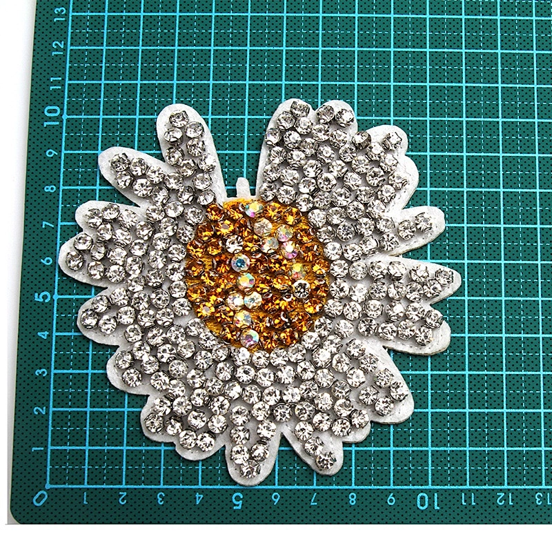 Christmas Cherry Flower Decorative Sew on Rhinestone Beaded Patches Wholesale patches for clothing