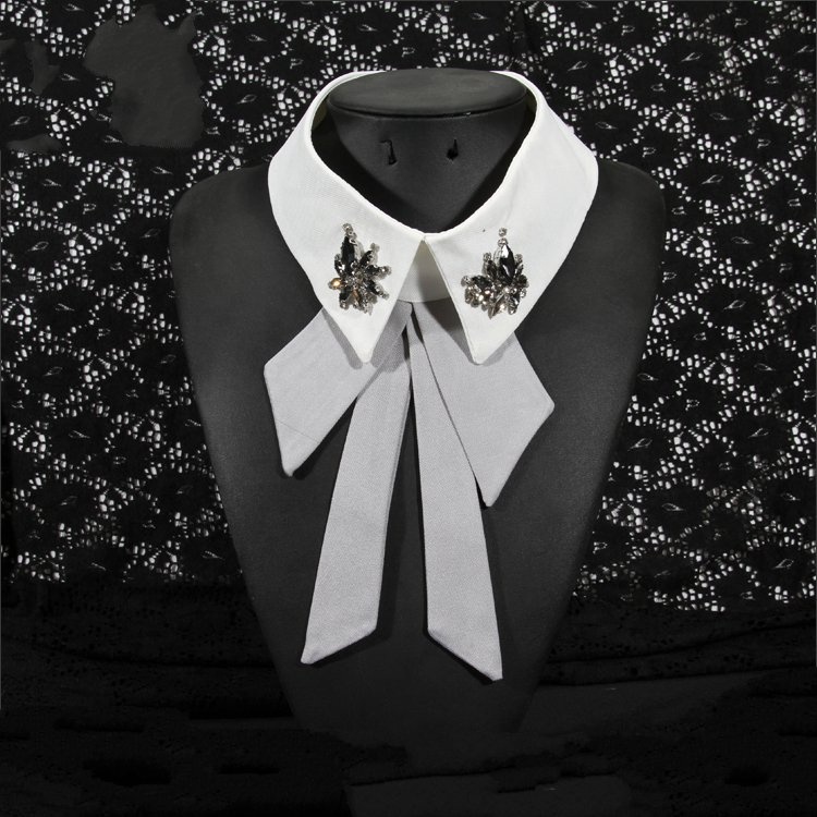 Kavatar New Arrival Rhinestone Shirt Collar For Decoration Women Clothes