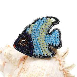 High Quality Embroidered   Embroidery Patch and Woven Iron On Patches For Clothing embroidery patch Custom iron