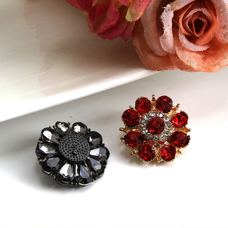 European and American style clothing rhinestone buttons new rhinestone buttons crystal pearl clothing accessories wholesale butt