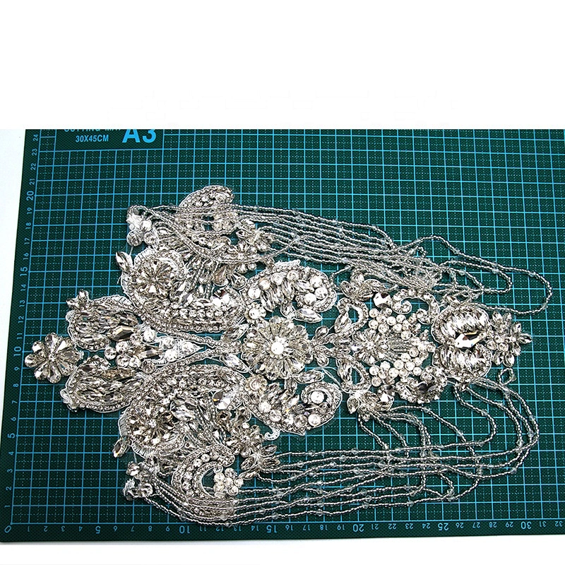 Christmas Cherry Flower Decorative Sew on Rhinestone Beaded Patches Wholesale patches for clothing