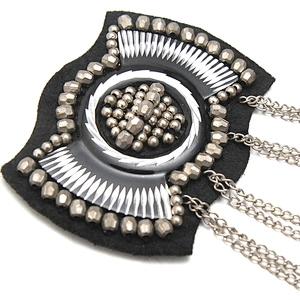 wholesale  designer badges cloth stickers Sew on for clothing accessories decoration 3D patch  rhinestone Metal Chain Tassel