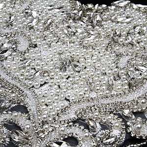 Christmas Cherry Flower Decorative Sew on Rhinestone Beaded Patches Wholesale patches for clothing
