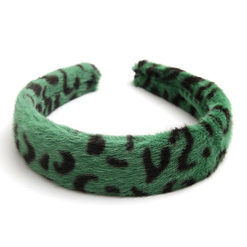 Wholesale sale of colorful  woman hair plush tie elastic creative fluffy fashion girls hair hoop Vintage Furry Headbands fur hea