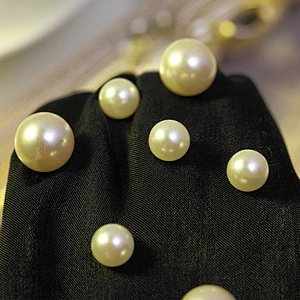 European and Korean beauty simple fashion pearl hairband, web celebrity fashion style headband hair accessories