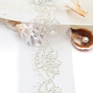 Wholesale Embroidery beaded lace trim 5.7 cm Mesh fabric lace trims beautiful White Accessories for dress 3D wedding Designer