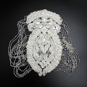 Christmas Cherry Flower Decorative Sew on Rhinestone Beaded Patches Wholesale patches for clothing