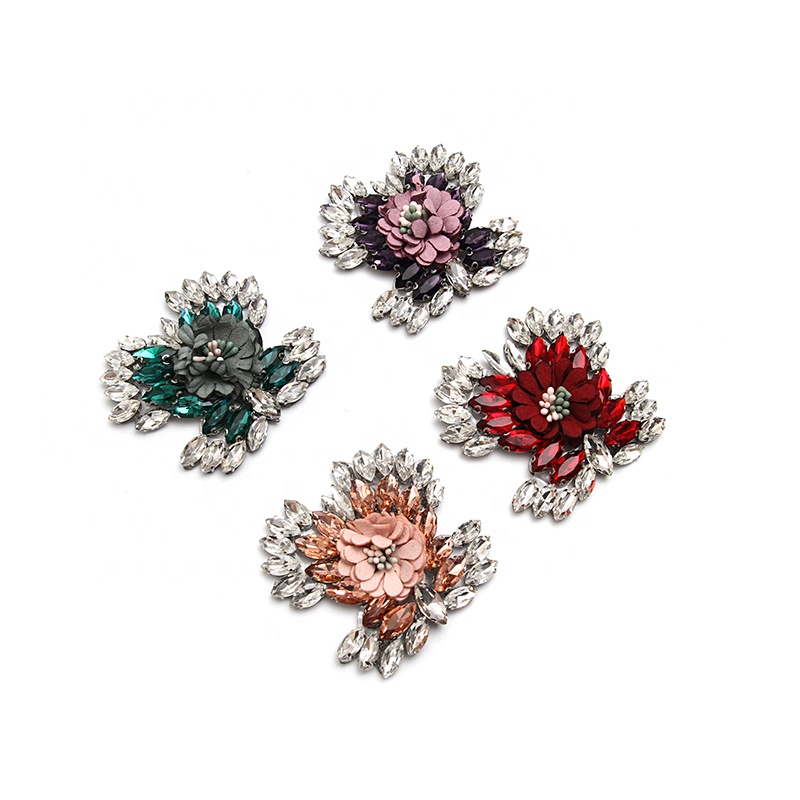 Christmas Cherry Flower Decorative Sew on Rhinestone Beaded Patches Wholesale patches for clothing