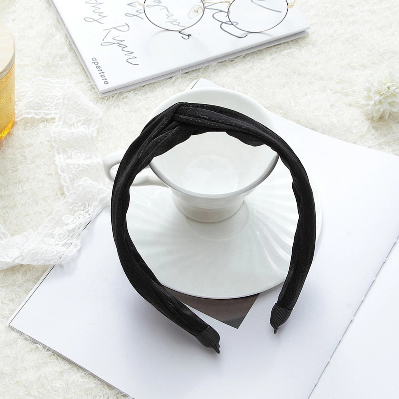European, American and Korean winter black hair band fashion street photography retro headband