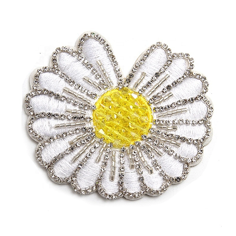 Christmas Cherry Flower Decorative Sew on Rhinestone Beaded Patches Wholesale patches for clothing