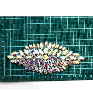 Christmas Cherry Flower Decorative Sew on Rhinestone Beaded Patches Wholesale patches for clothing