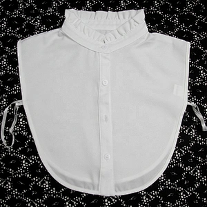 The Korean version of the removable collar dress and shirt for women in the workplace is available from stock