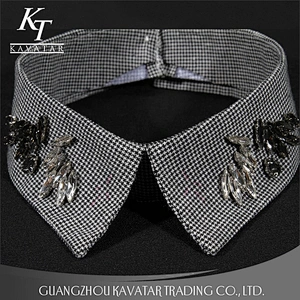 Fashion Grid Style Collar Design With Claw Rhinestone