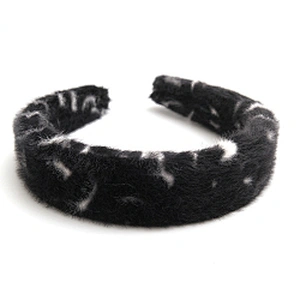 Wholesale sale of colorful  woman hair plush tie elastic creative fluffy fashion girls hair hoop Vintage Furry Headbands fur hea