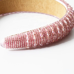 Manufacturer of direct colored beads with multi - colored gemstone hand sewn stylish temperament latest style hair hoops baroque