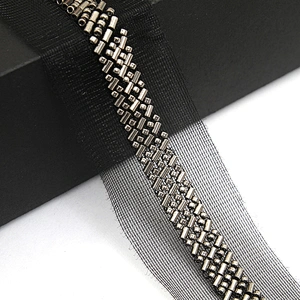 wholesale Embroidery beaded lace trim 3.9 cm Mesh fabric lace trims beautiful Accessories for dress 3D wedding Designer