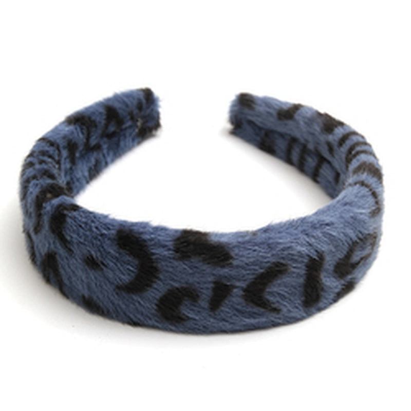 Wholesale sale of colorful  woman hair plush tie elastic creative fluffy fashion girls hair hoop Vintage Furry Headbands fur hea