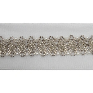 kavatar  wholesale new Handmade Bead lace Embroidered Tulle Trim wedding with Accessories Beads Rhinestones