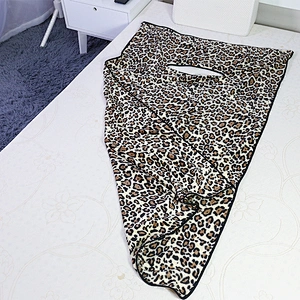 Airplane warm Support Washable Leopard Coral Fleece Travel Blanket With Bag Foldable