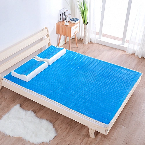 Cooling Anti Bacterial Healthy Gel Pad Cervical Gel Mattress Topper Stock
