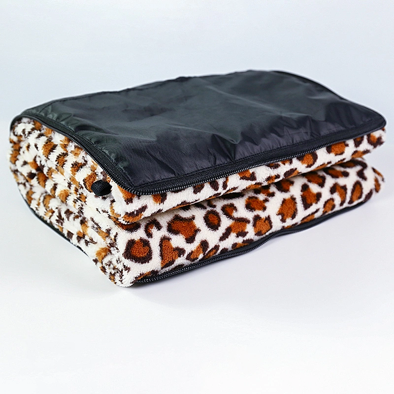 Top Promotion Folding Airplane Bed Soft Flannel Leopard Print Blanket