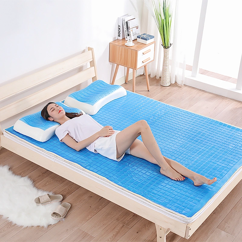 Cooling Anti Bacterial Healthy Gel Pad Cervical Gel Mattress Topper Stock