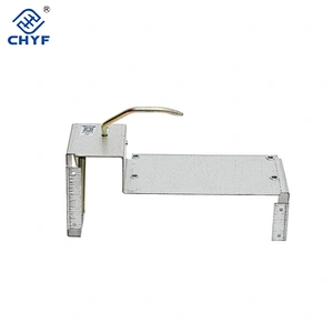 Secondary socket interlock for switchgeat IEC standard
