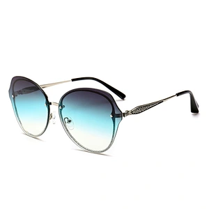 New ladies cat eye personality big-name glitter square sunglasses