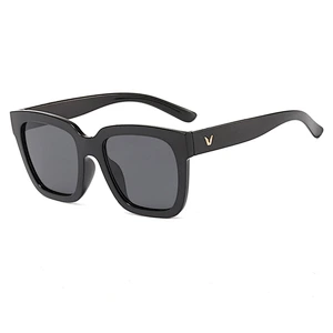 2021 newest fashion celebrity high quality sunglasses women men eyewear shade vintage sun glasses wholesale custom goggles