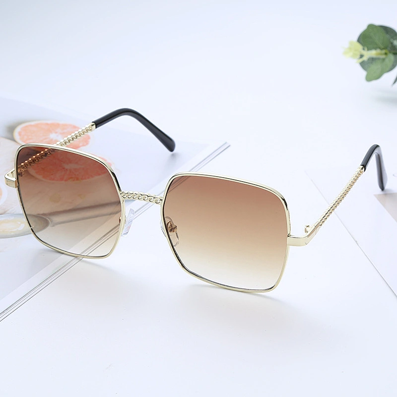 Anti-UV 2021 newest trendy blue light block metal square sunglasses women men eyewear shade sun glasses wholesale custom goggles
