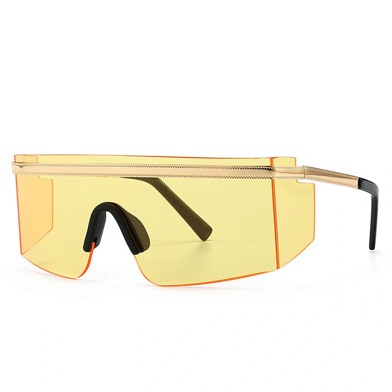 big brands of the same fashion sunglasses newest celebrity models catwalk the same fashionable sunglasses
