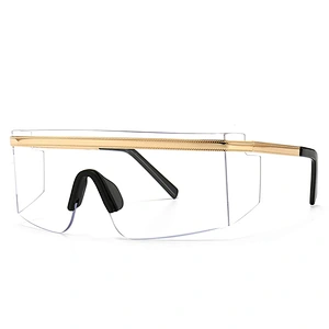 big brands of the same fashion sunglasses newest celebrity models catwalk the same fashionable sunglasses