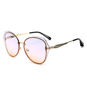New ladies cat eye personality big-name glitter square sunglasses