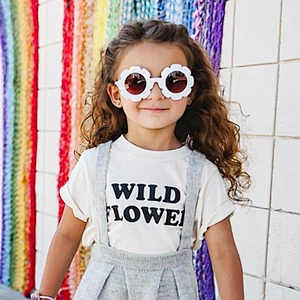 Anti UV newest cute sunflower trendy personality kids boy sunglasses girls 2021 manufacture for custom UV sun glasses