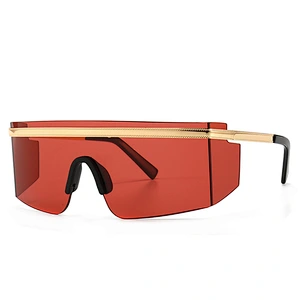 big brands of the same fashion sunglasses newest celebrity models catwalk the same fashionable sunglasses