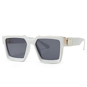 Explosive sunglasses male street shooting ins net red model square sunglasses uv400