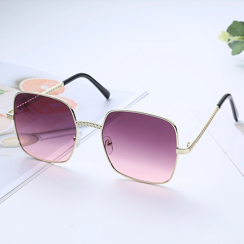 Anti-UV 2021 newest trendy blue light block metal square sunglasses women men eyewear shade sun glasses wholesale custom goggles