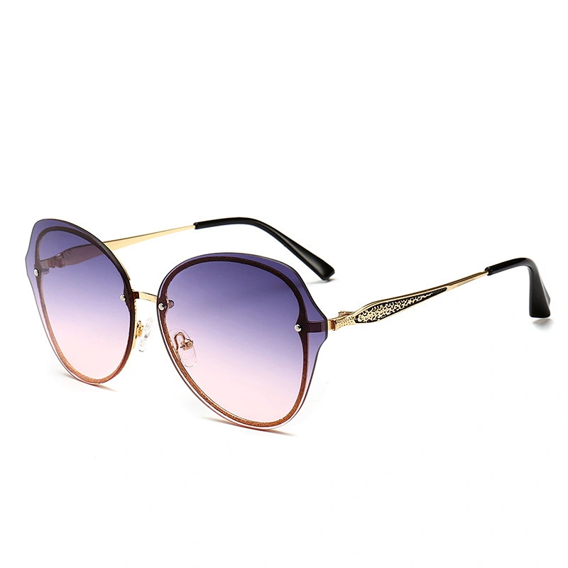 New ladies cat eye personality big-name glitter square sunglasses