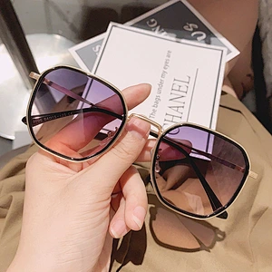 fashion sunglasses women men newest shades round retro sun glasses oversized wholesale custom eyewear 2021 trendy goggles